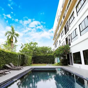 Hotel S4 - Near Phuket Airport, Nai Yang Beach